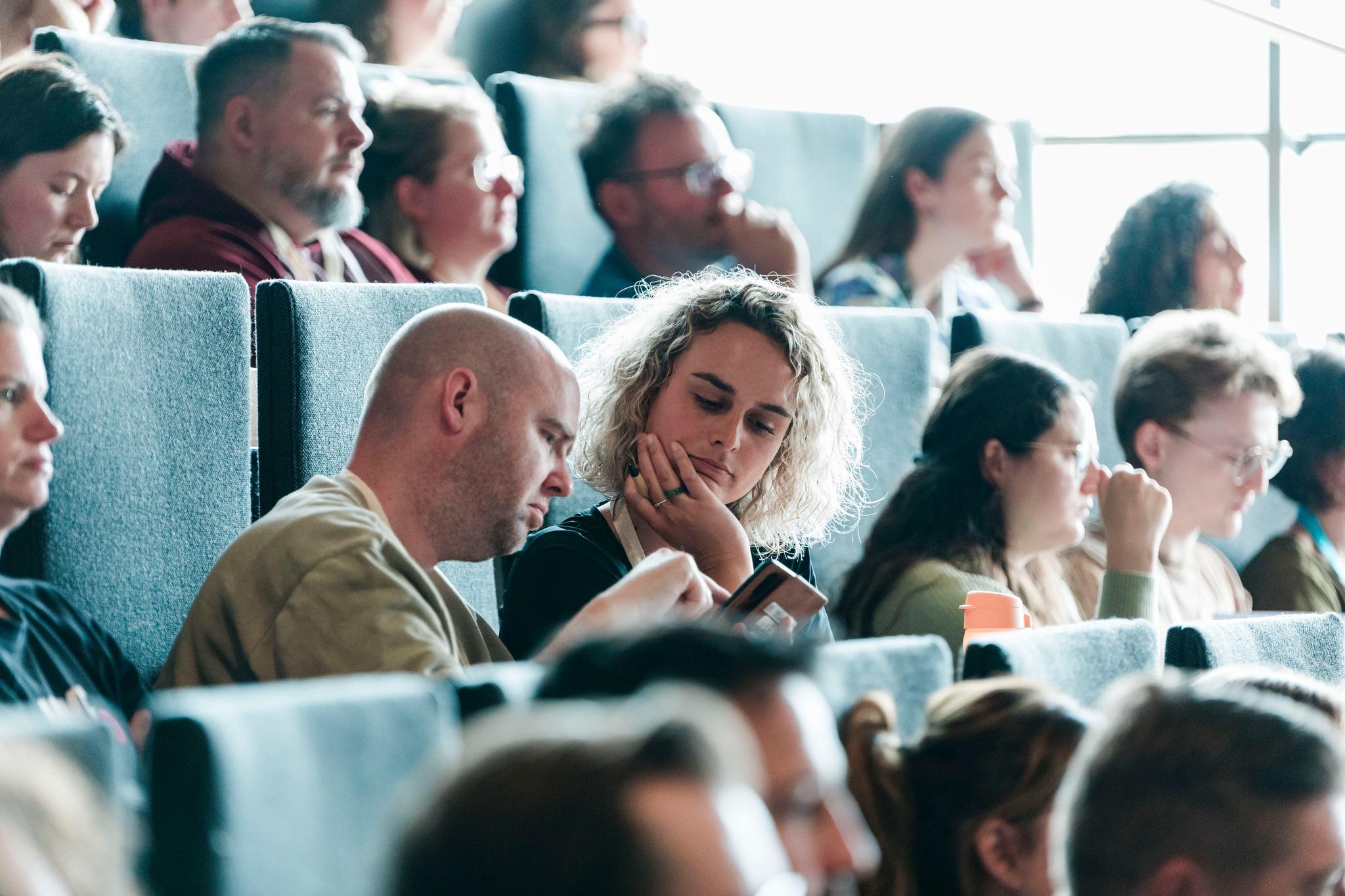 Vormingen op de studiedag van het Apenstaartjarenonderzoek