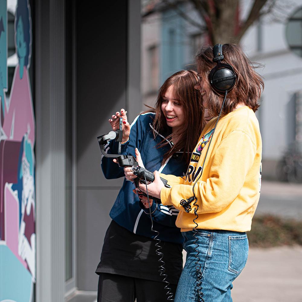 Stage content creator