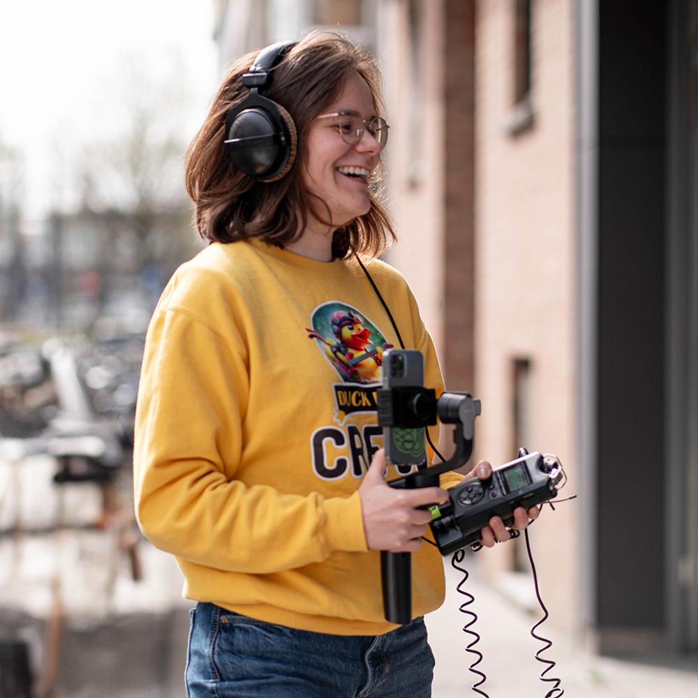 Stage content creator