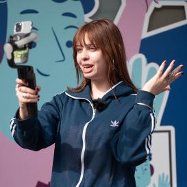 Stage content creator